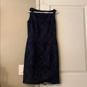 Tahari 2 piece garment